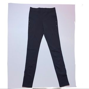 Victoria’s Secret charcoal with grommet Leggings